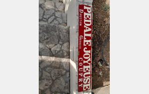plaque pedale joyeuse